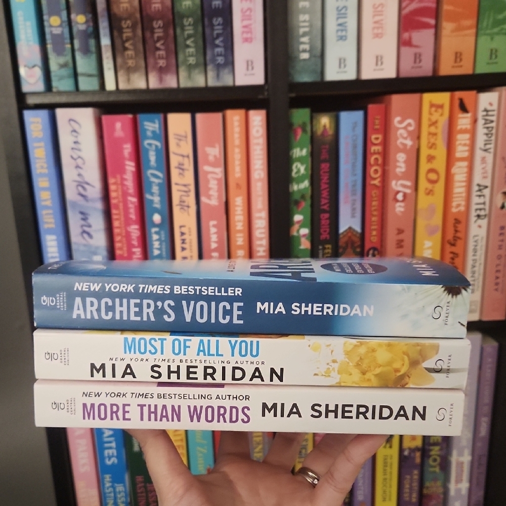 Mia Sheridan Book Set - Blue, Yellow, White
